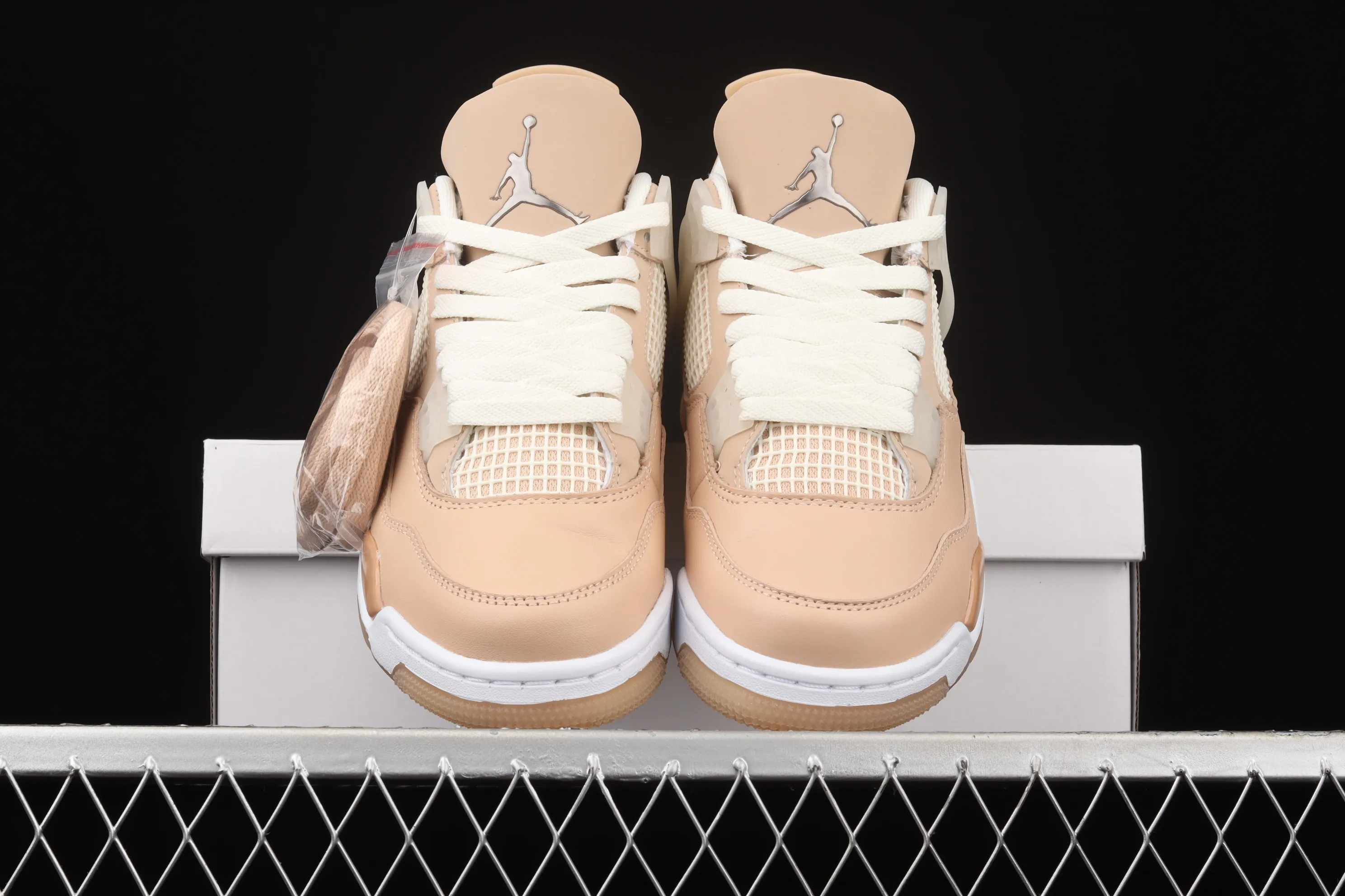 All categories Air Jordan Jordan series basketball shoes Air Jordan 4 C version Air Jordan 4 "Shimmer" AJ4 Joe 4 Khaki light color DJ0675-200